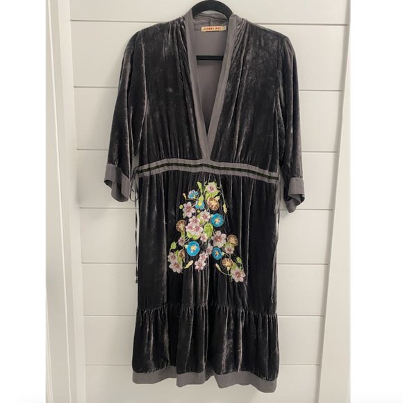 Johnny Was Dresses & Skirts - Vintage Johnny Was Velvet Embroidered Midi Dress